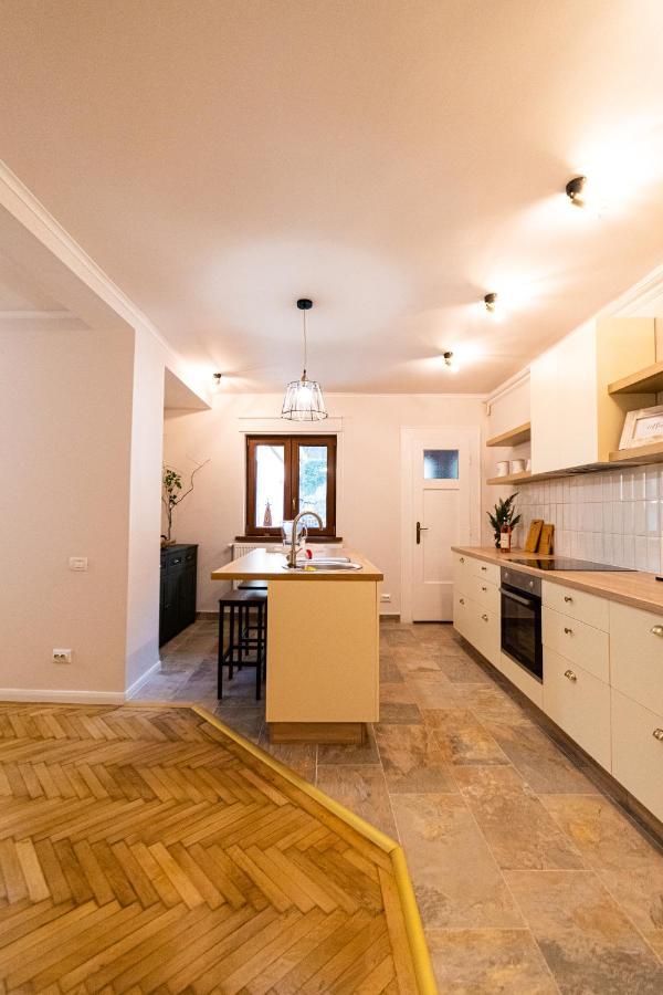 Castel'Or Residence Μπρασόβ Εξωτερικό φωτογραφία